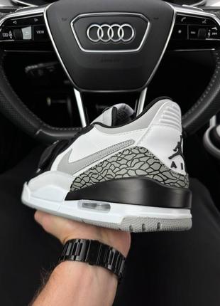 Мужские кроссовки nike air jordan legacy 312 low white black grey 41-42-43-44-453 фото