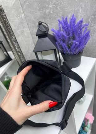 Черная стильная спортивная компактная сумочка унисекс2 фото