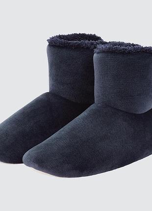 Флисовые тапочки uniqlo