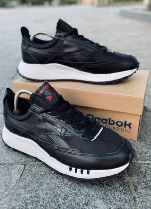 Кроссовки мужские демисезонные reebok cl legacy реброк черные с белой подошвой весна/лето/осень размер 44 45 46.