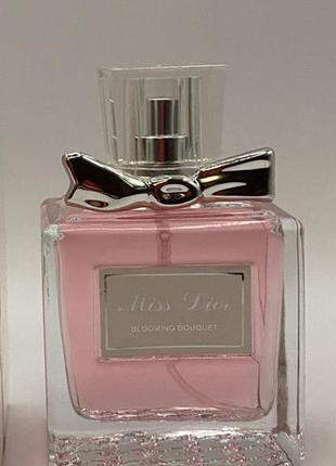 Парфуми christian dior miss dior blooming bouquet 100ml туалетна вода діор міс діор блумінг букет7 фото