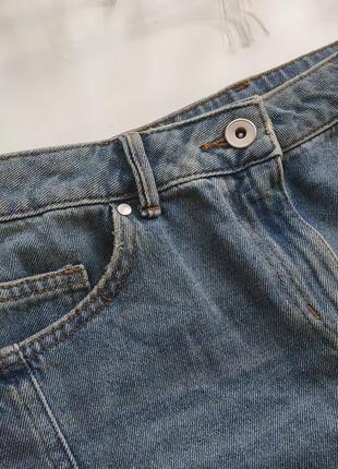 Трендовая короткая джинсовая юбка с вставками светлого денима от tu2 фото