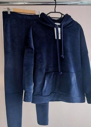 Зимний костюм двойной велюр, лосины и худи