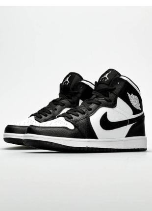 Кросівки жіночі демісезонні nike air jordan premium найк джордан підліткові чорно-білі весна/літо/осінь