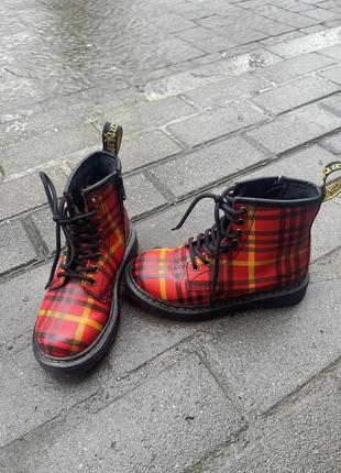 Черевики dr.martens оригінал 29