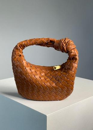 Премім сумка із натуральної шкіри бренд bottega veneta nappa intrecciato mini jodie caramel1 фото