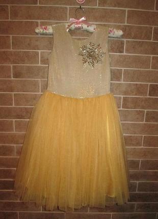 Нарядна сукня для дівчинки розм 134
