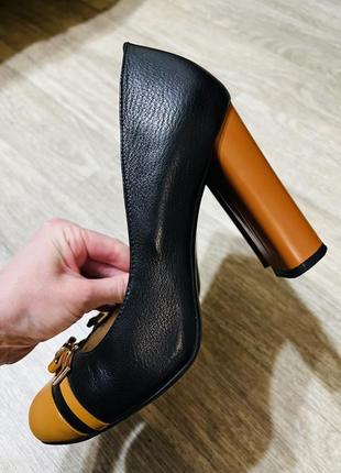 Модные женские туфли кожанные на каблуке basconi 40 размер