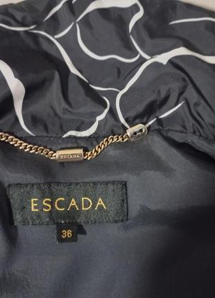 Escada! шикарный пуховик, стеганая куртка3 фото