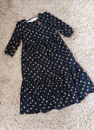 Стильне плаття вільного крою