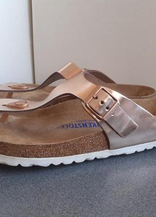 Birkenstock кожаные шлепанцы 41 г.