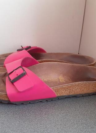 Birkenstock шлепанцы 39 г.3 фото