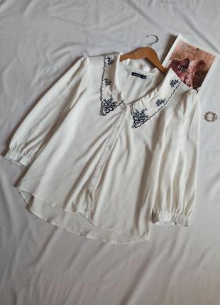 Белая шифоновая блуза с большим воротником/с вышивкой на воротнике4 фото