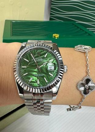 Часы наручные зелёные серебристые брендовые в стиле rolex