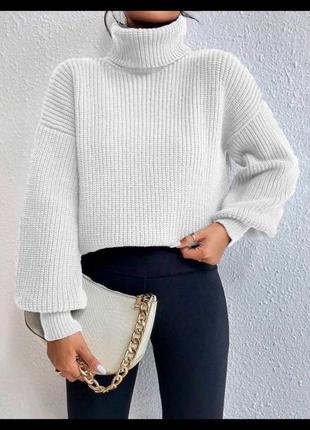 Вязаный свитер