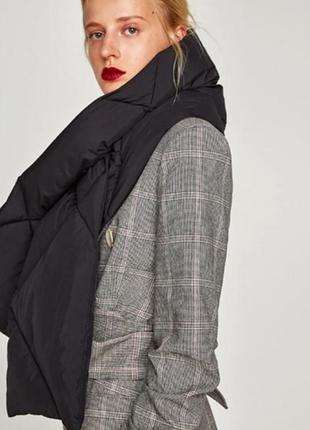 Cтильный теплый дутый шарф