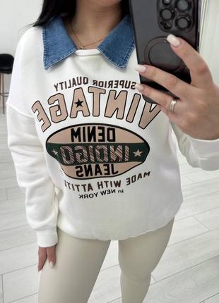 Свитшот с воротничком