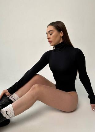 Боди водолазка черный цвет с горловиной обтягивающая обтягивающая
