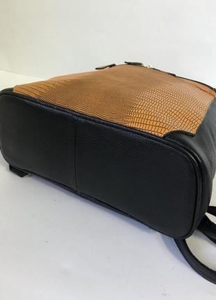 Рюкзак -сумка з натуральної шкіри жіночий7 фото