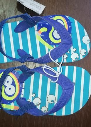 В'єтнамки шльопанці