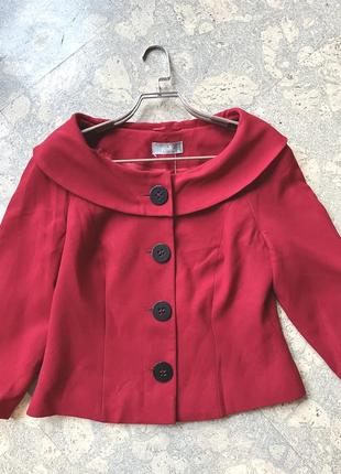 Стильний укорочений жакет l