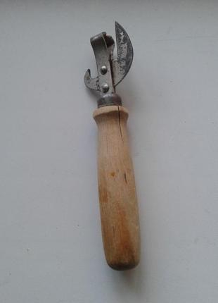 Вінтажний консервний ніж, відкривачка для банок із дерев'яною ручкою