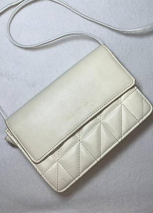 Жіноча маленька сумочка
