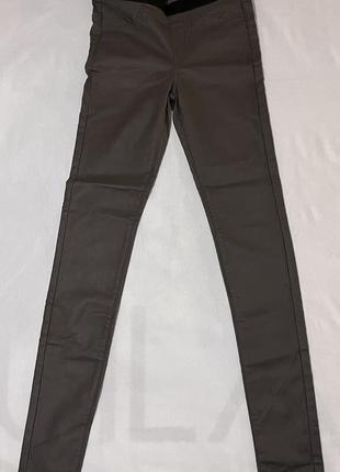 Брюки супер скинни