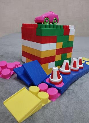 Конструктор разноцветный 1+