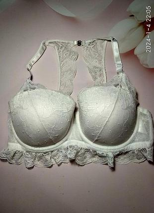 Кружевний бюстгалтер розмір 80d