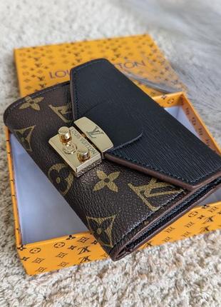 Кошелек louis vuitton книга7 фото