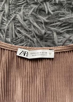 Zara стильная блузка плиссе из свежих коллекций2 фото