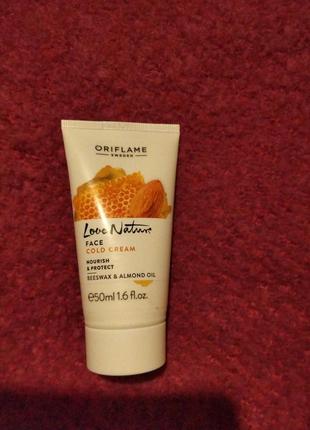 Зимний защитный крем для лица с пчелиным воском и миндалем love nature 34038