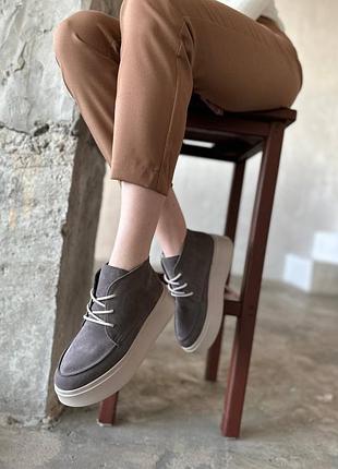 Лоферы на повышенной подошве, шоколад, натуральная замша, деми/зима