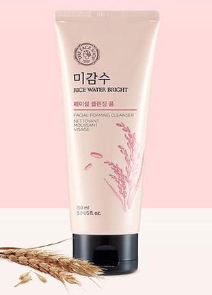 The face shop rice water bright foaming cleanser