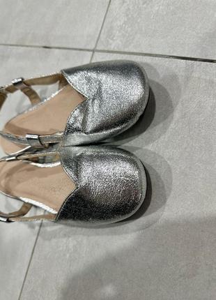 Кожаные босоножки zara 30 р2 фото