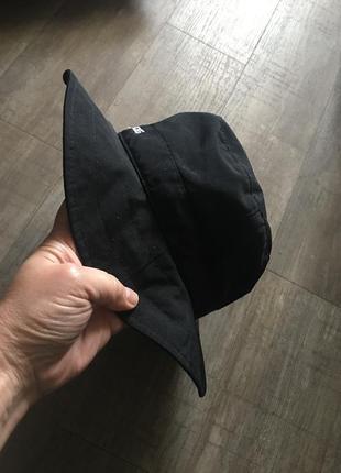 Шляпа з щільної тканини2 фото