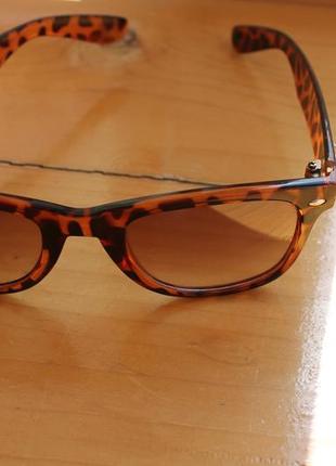 Солнцезащитные очки леопард стильный дизайн ray ban wayfarer brown-leopard италия3 фото