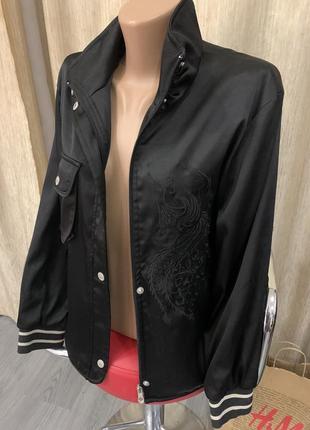 Рубашка на замке бомбер рубашка куртка шелковый  с-м размер черная3 фото