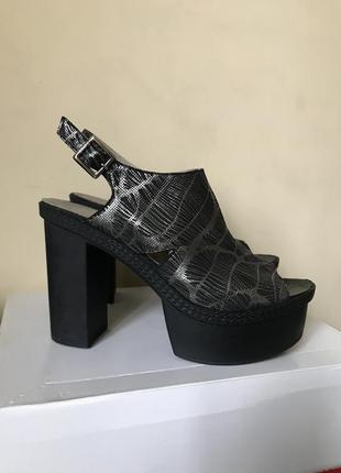 Босоножки, туфли черные туфельки на каблуке, zara bershka h&m