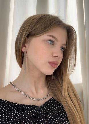 Стильная подвеска-цепь в серебряном цвете