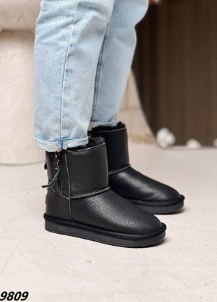 Угги материал натуральная кожа цвет черный сезон зима внутри эко мех сапоги ботинки