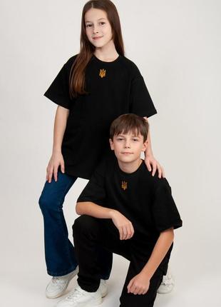 Детская подростковая патриотическая белая черная футболка с вышитым гербом, футболка оверсайз с трезубом для детей4 фото