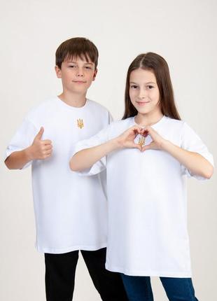 Детская подростковая патриотическая белая черная футболка с вышитым гербом, футболка оверсайз с трезубом для детей3 фото
