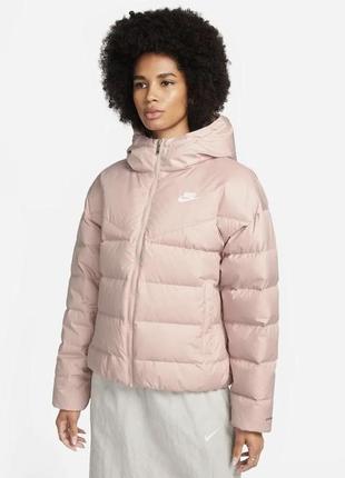 Женская куртка nike storm-fit windrunner1 фото