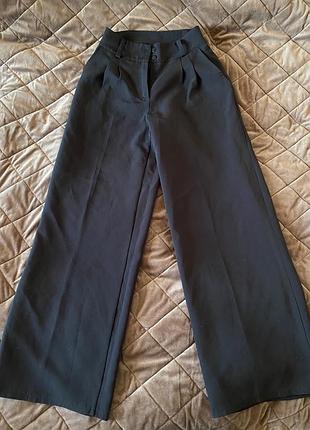 Брюки-палацо