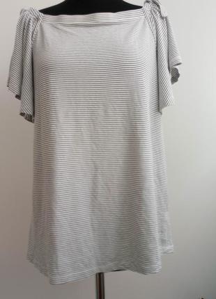 Трендова блузка футболочка від f&f