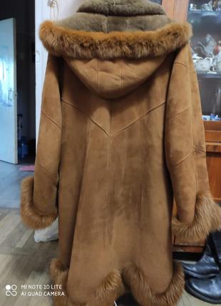 Дубленка из овчины в технике shearling с мехом лисы2 фото