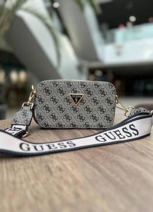 Сумочка guess