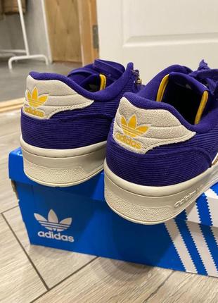 Кеди adidas